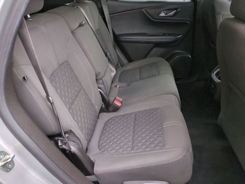 Used 2019 Chevrolet Blazer LT FWD image 26