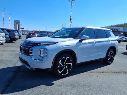 Used 2024 Mitsubishi Outlander SE