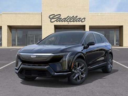 New 2025 Cadillac Optiq Luxury 1 image 6