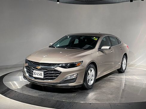 Used 2024 Chevrolet Malibu LS image 8