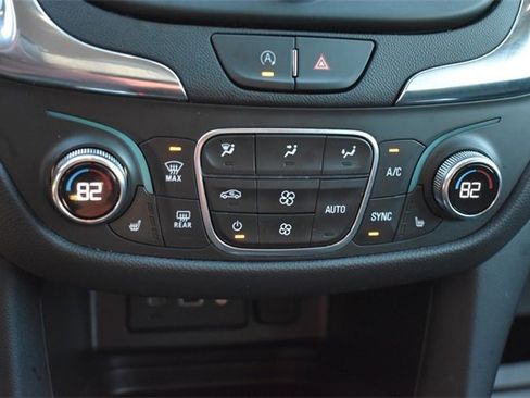 Certified 2024 Chevrolet Equinox LT image 30