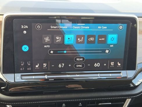 Used 2024 Volkswagen Atlas SE image 20