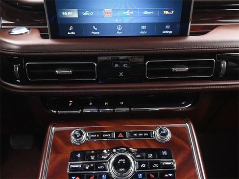 Used 2020 Lincoln Aviator Black Label w/ Dynamic Handling Package image 38