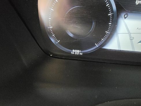 Used 2016 Volvo XC90 T6 Momentum w/ Momentum Plus Package image 26