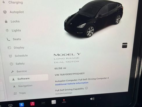 Used 2023 Tesla Model Y Long Range image 6