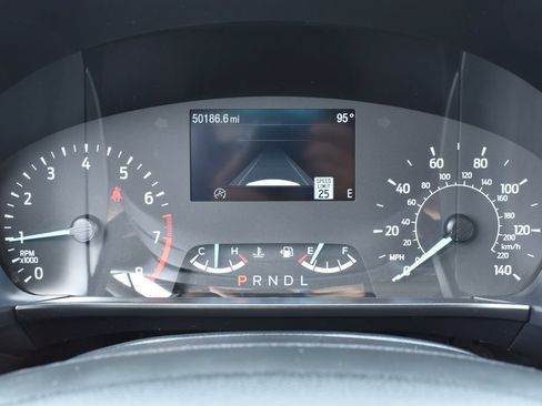 Used 2022 Ford Escape SE w/ SE Sport Appearance Package AWD/4WD image 24