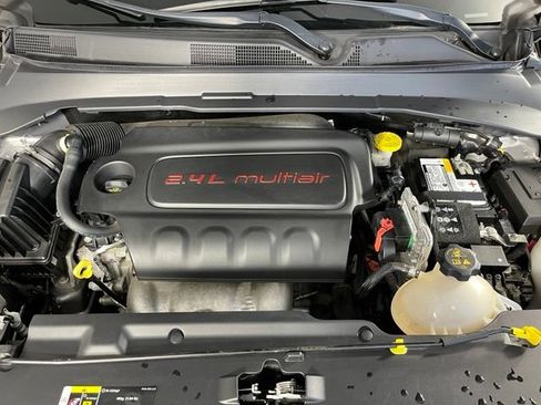 Used 2022 Jeep Compass Limited AWD/4WD image 46