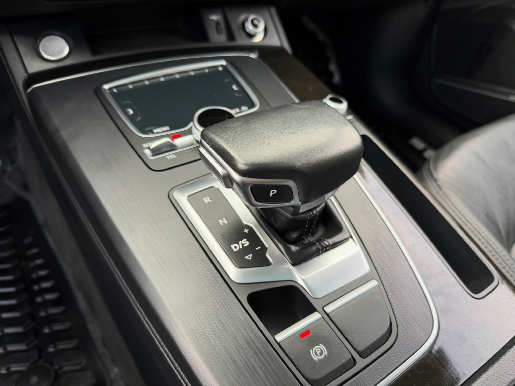Used 2018 Audi Q5 2.0T Premium Plus AWD/4WD image 27