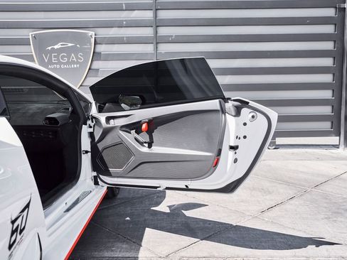 Used 2024 Lamborghini Huracan STO RWD image 34