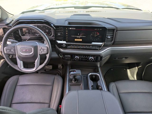 Used 2026 GMC Sierra 1500 SLT w/ SLT Premium Package AWD/4WD image 17