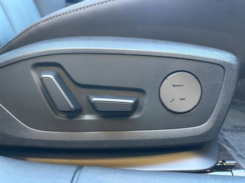 Certified 2025 Audi A5 2.0T Premium Plus w/ Premium Plus image 42