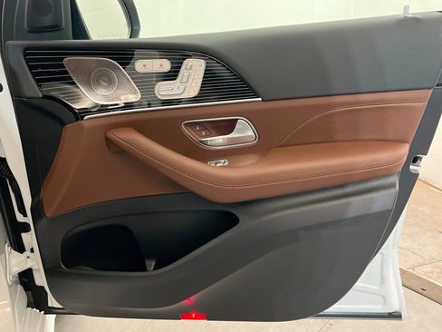 New 2026 Mercedes-Benz GLS 450 4MATIC image 26