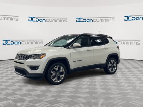 Used 2021 Jeep Compass Limited AWD/4WD image 4
