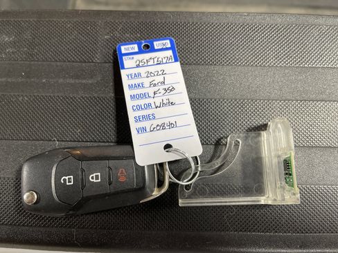 Used 2022 Ford F350 XL w/ Power Equipment Group image 24