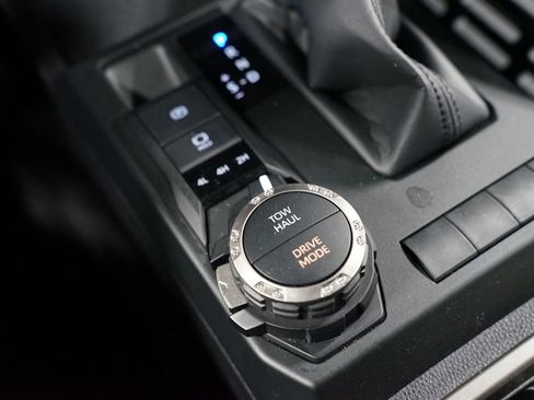 Certified 2025 Toyota 4Runner SR5 image 24