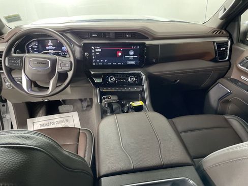 Used 2024 GMC Sierra 1500 Denali w/ Technology Package image 19