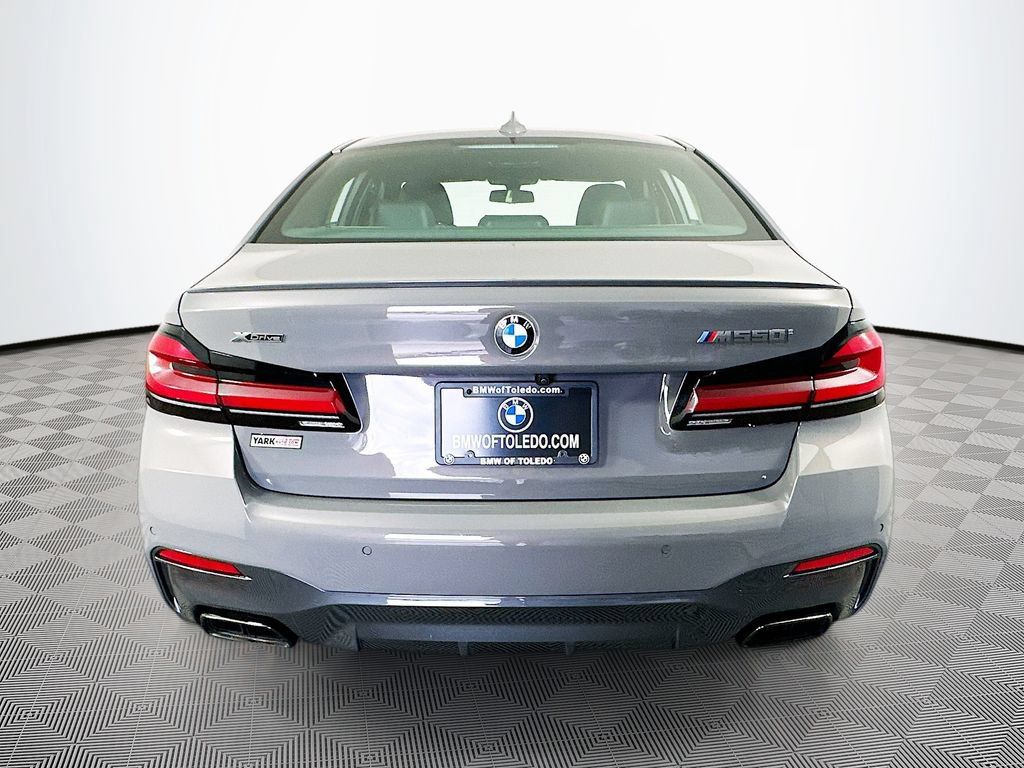 Used 2021 BMW M550i xDrive AWD/4WD image 8
