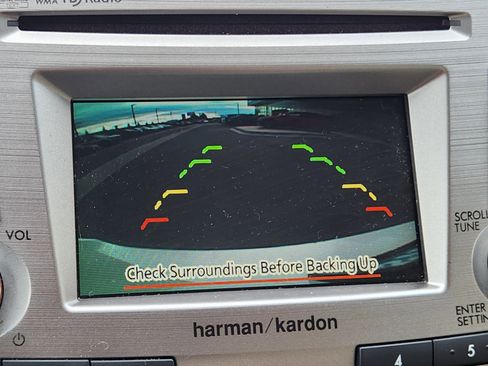 Used 2014 Subaru Legacy 2.5i Limited image 29