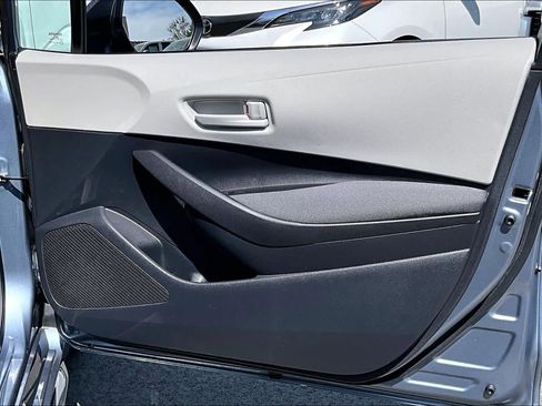 Certified 2025 Toyota Corolla LE image 22