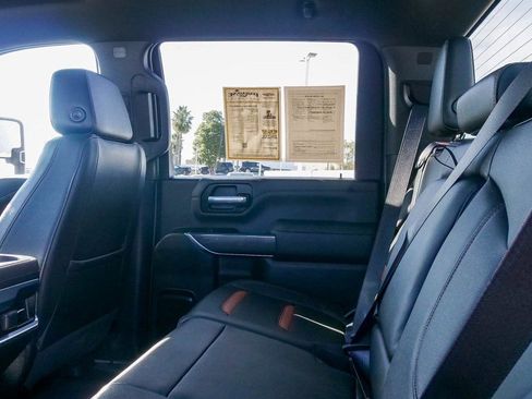 Used 2022 GMC Sierra 2500 AT4 image 15