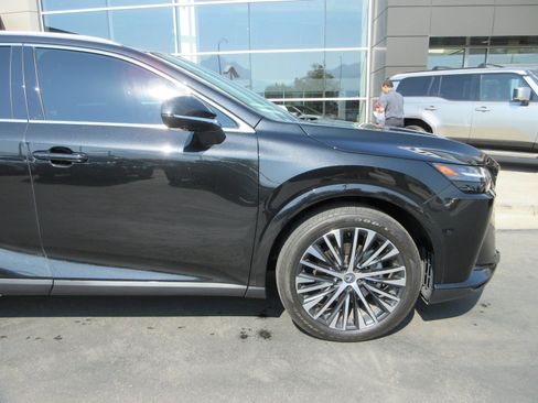 Used 2024 Lexus RX 350 Premium Plus w/ Convenience Package AWD/4WD image 12