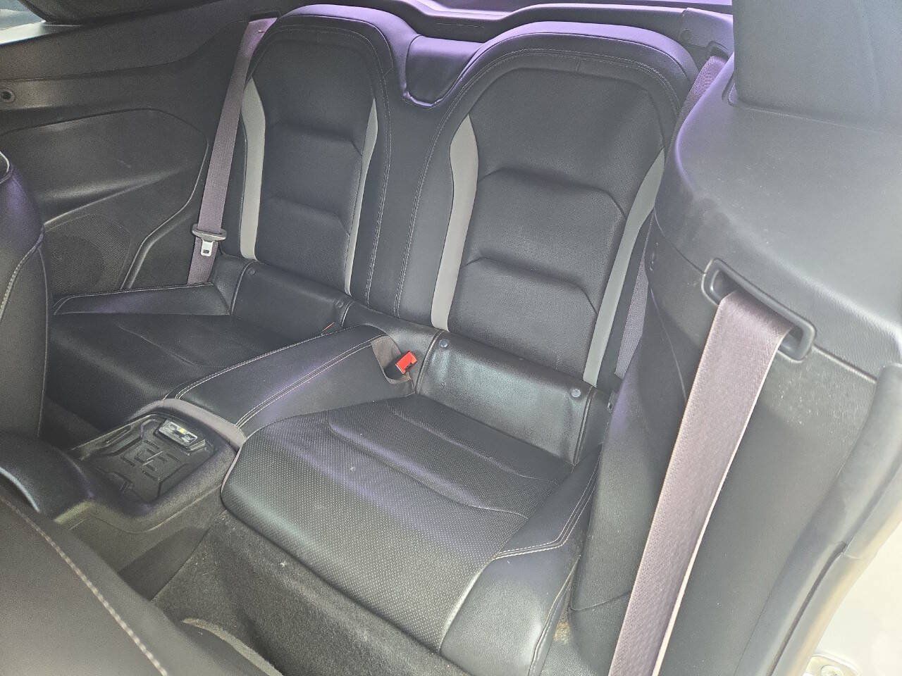 Used 2017 Chevrolet Camaro SS RWD image 21