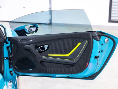 Used 2024 Lamborghini Huracan Tecnica RWD image 27