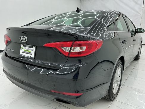 Used 2017 Hyundai Sonata SE FWD image 8