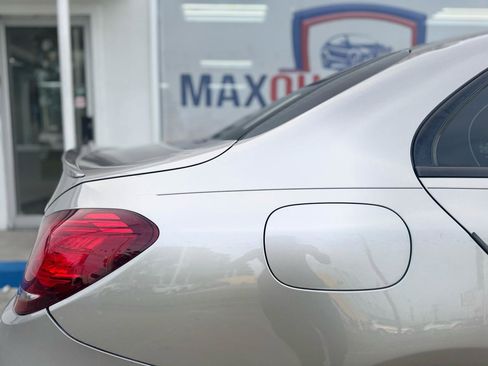 Used 2019 Mercedes-Benz C 300 Sedan image 26