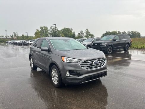Used 2022 Ford Edge SEL w/ Convenience Package AWD/4WD image 8