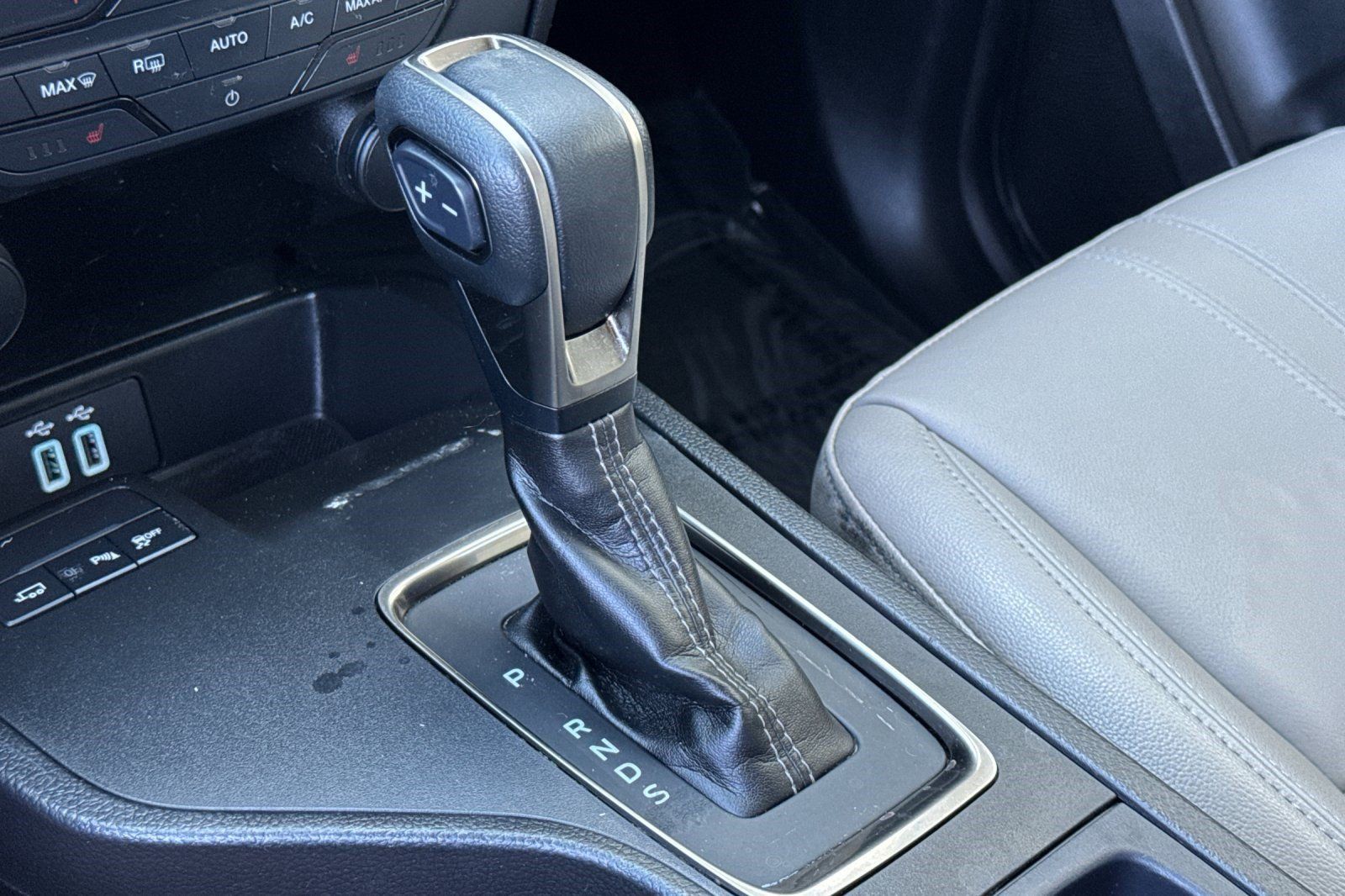 Used 2023 Ford Ranger Lariat w/ Technology Package RWD image 18