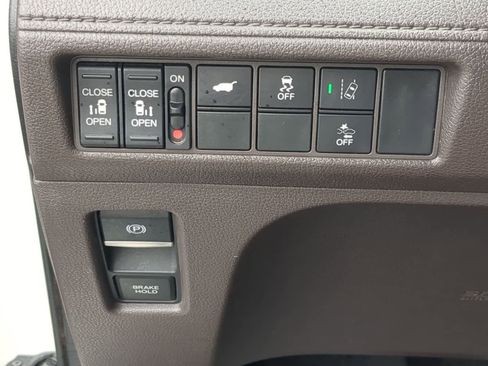 Used 2019 Honda Odyssey EX-L image 29