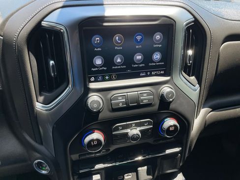 Used 2021 Chevrolet Silverado 1500 LT Trail Boss AWD/4WD image 18