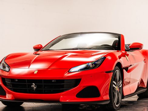 Used 2023 Ferrari Portofino M image 5