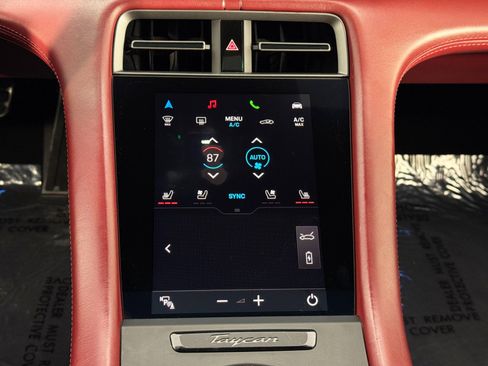 Used 2020 Porsche Taycan Turbo image 36