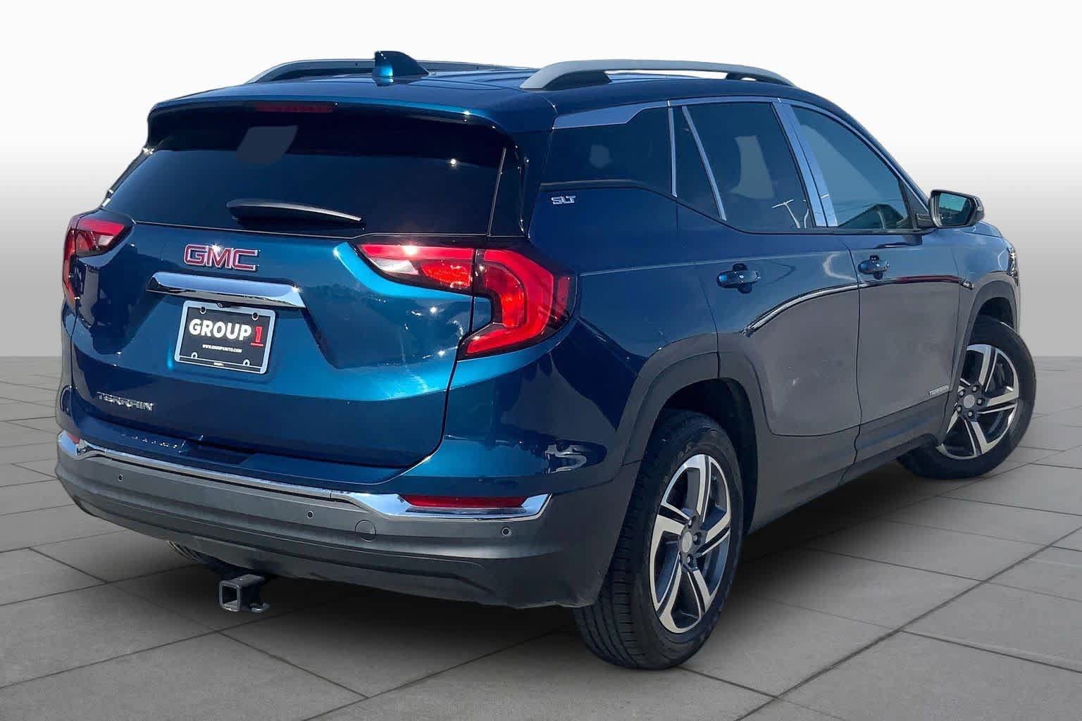 Used 2021 GMC Terrain SLT w/ Infotainment Package II FWD image 13