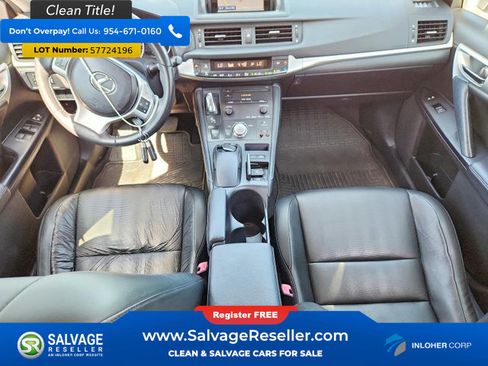 Used 2013 Lexus CT 200h w/ Premium Pkg w/Navigation FWD image 11