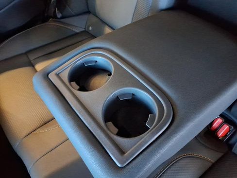 Certified 2025 Subaru Outback Wilderness image 31