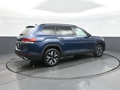 Used 2022 Volkswagen Atlas SE image 7