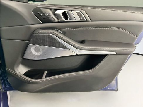 Used 2025 BMW ALPINA XB7 AWD/4WD image 25