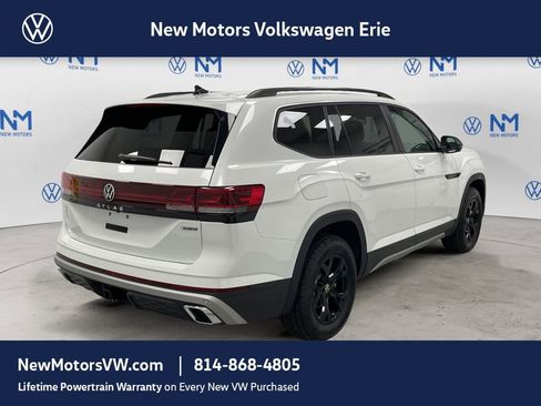 New 2026 Volkswagen Atlas Peak Edition AWD/4WD image 4