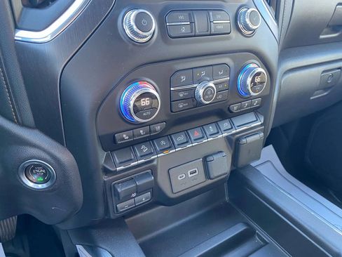 Used 2021 GMC Sierra 1500 AT4 AWD/4WD image 23