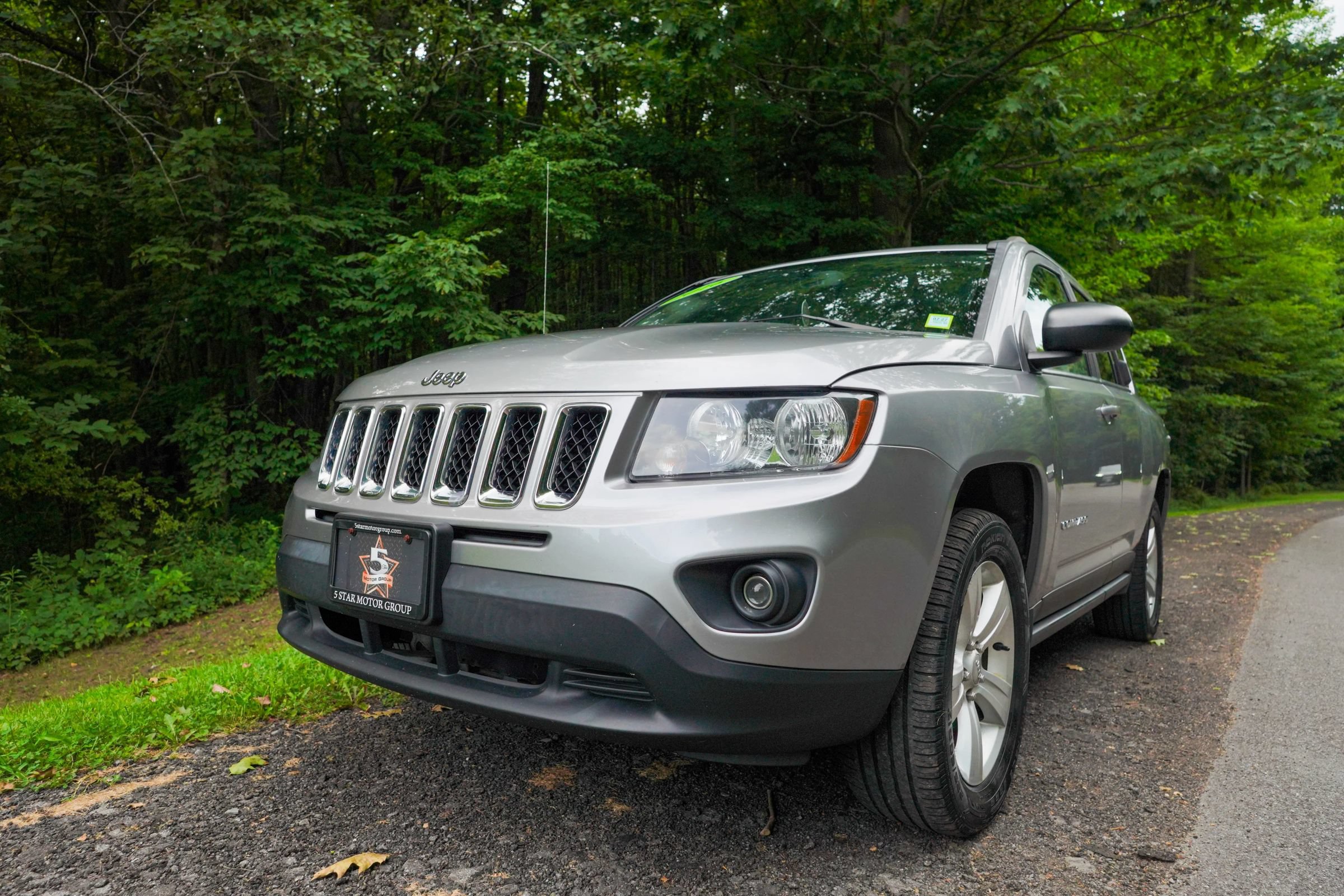 Used 2016 Jeep Compass Sport w/ Power Value Group AWD/4WD image 9
