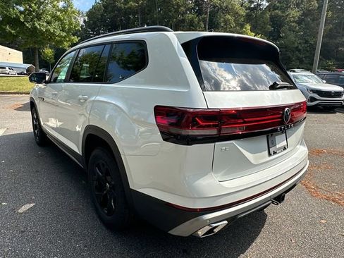 New 2026 Volkswagen Atlas Peak Edition AWD/4WD image 5