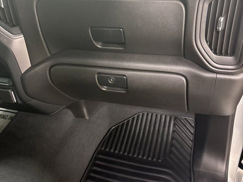 Used 2022 Chevrolet Silverado 1500 Custom w/ Rally Edition image 28