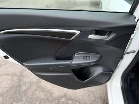 Used 2015 Honda Fit LX image 22