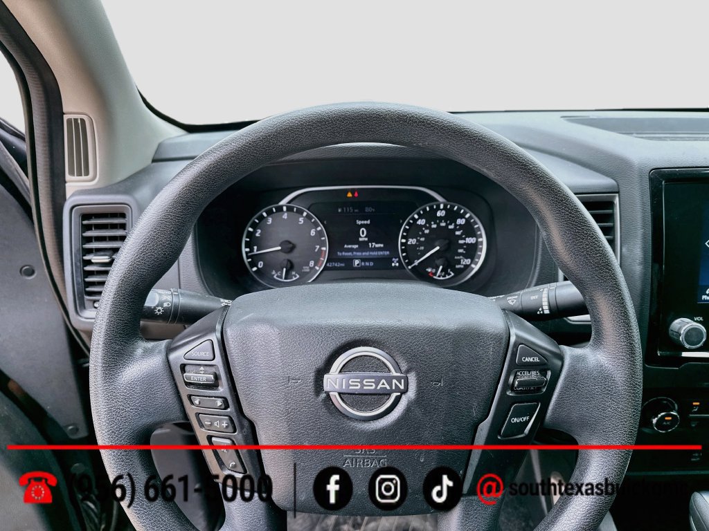 Used 2022 Nissan Frontier SV AWD/4WD image 14