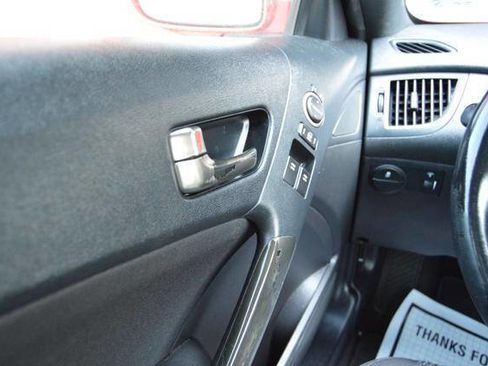 Used 2014 Hyundai Genesis 2.0T image 42