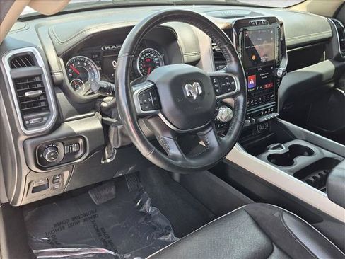 Used 2020 RAM 1500 Laramie AWD/4WD image 10