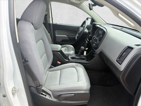 Used 2017 Chevrolet Colorado W/T w/ WT Convenience Package RWD image 21